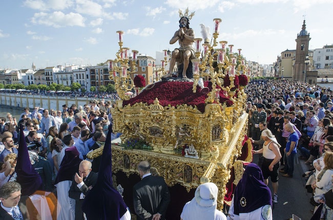 Procesiones de Semana Santa en Sevilla